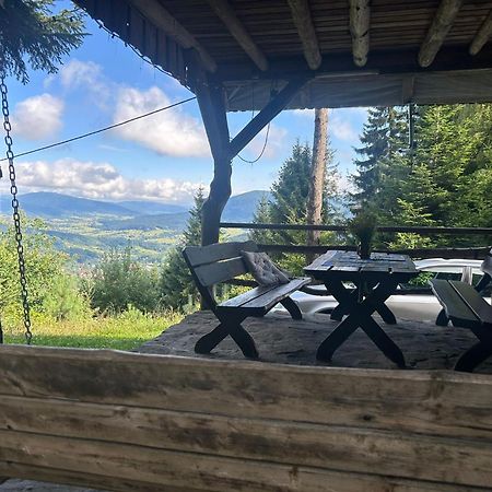 Gosciniec Pod Lubomirem Bed & Breakfast Weglowka  Exterior photo