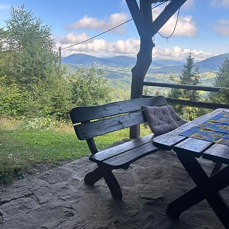 Gosciniec Pod Lubomirem Bed & Breakfast Weglowka  Exterior photo