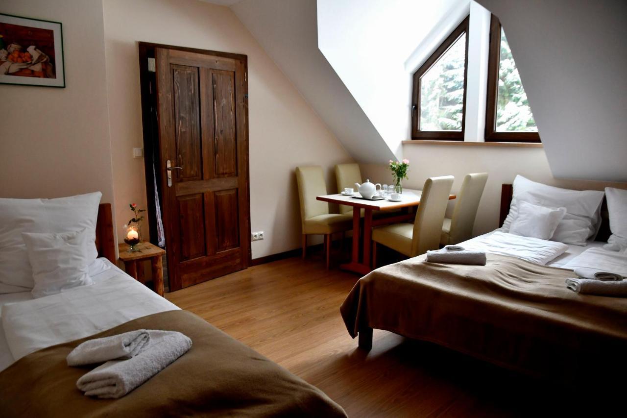 Gosciniec Pod Lubomirem Bed & Breakfast Weglowka  Exterior photo