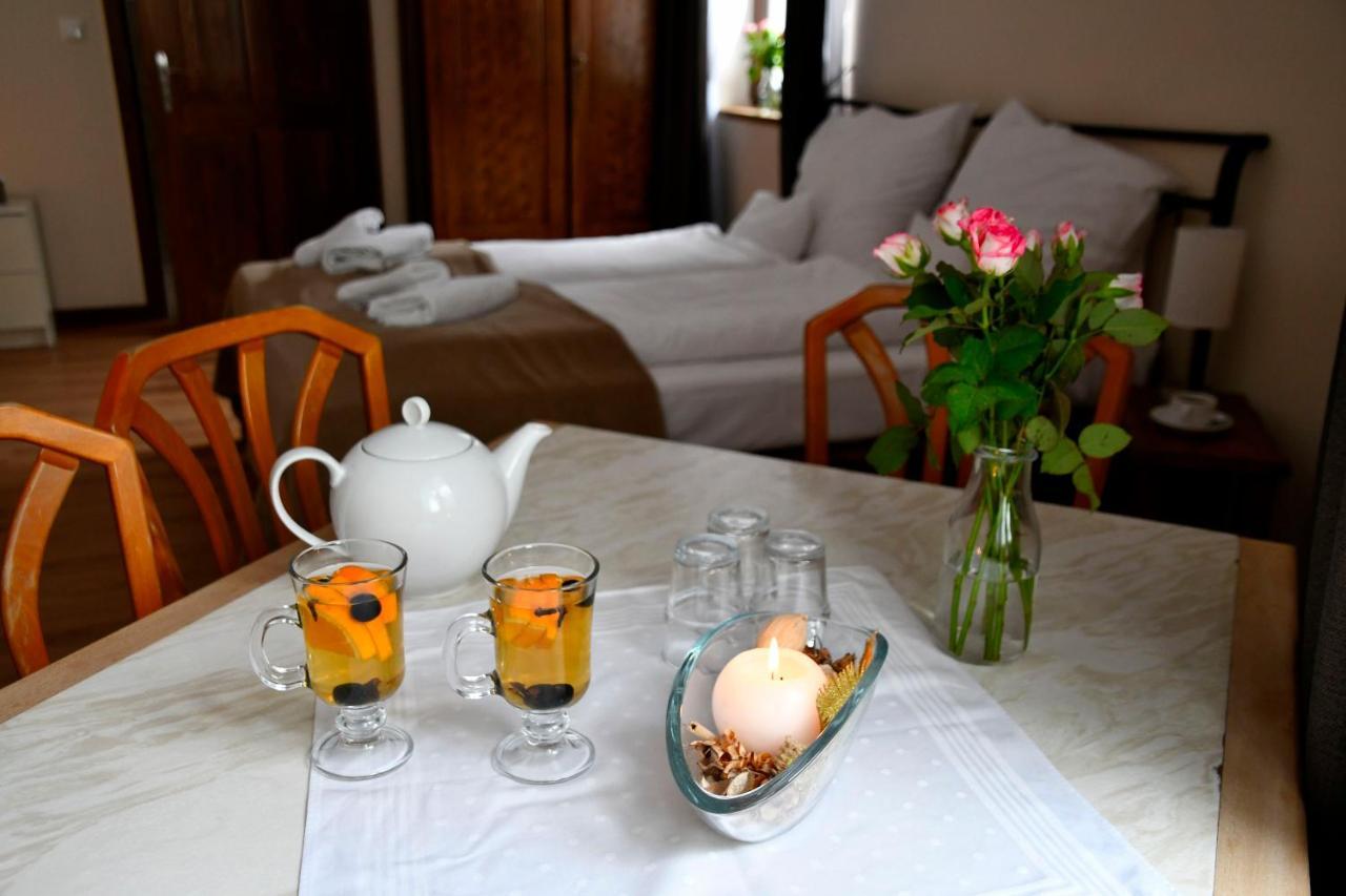 Gosciniec Pod Lubomirem Bed & Breakfast Weglowka  Exterior photo