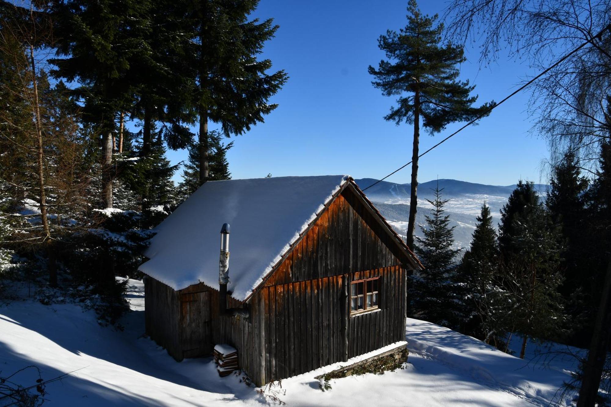 Gosciniec Pod Lubomirem Bed & Breakfast Weglowka  Exterior photo